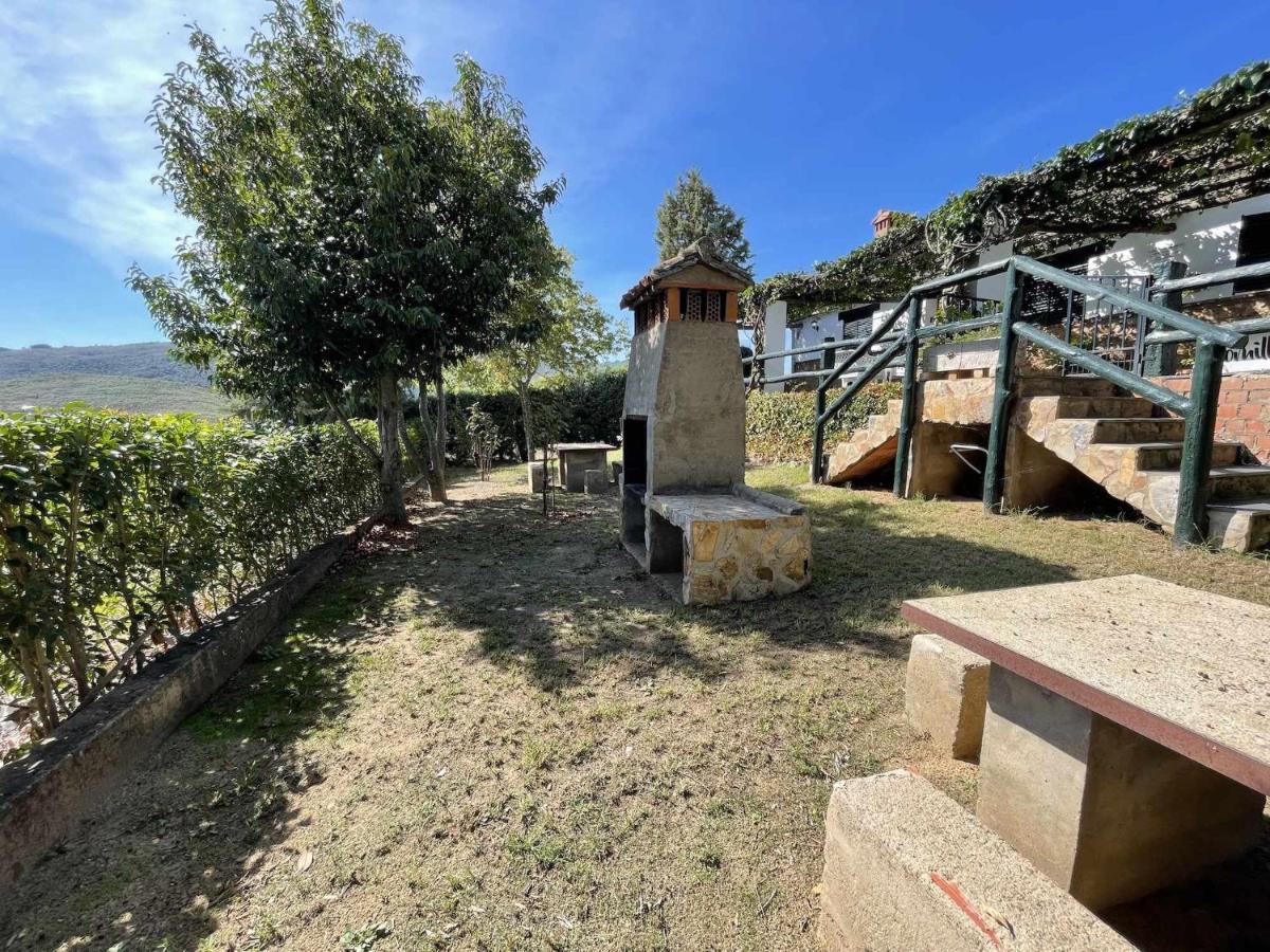 La Albergueria Complejo Rural Cañamero Exteriör bild